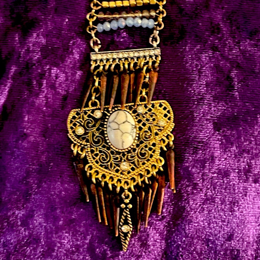 Beautiful bohemian style necklace